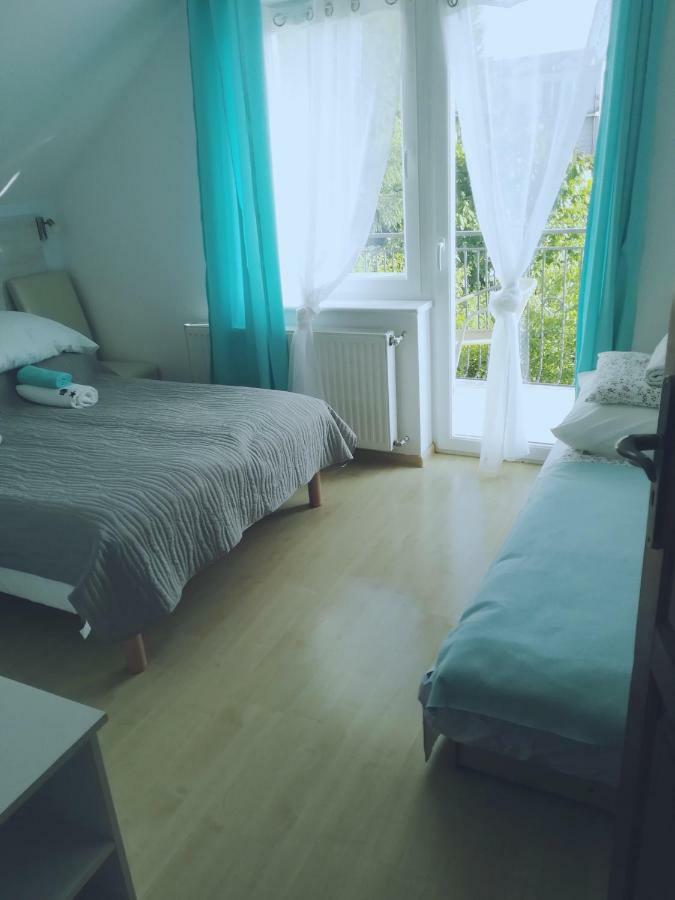 Pokoje Goscinne Jutrzenka Swarzewo Buitenkant foto